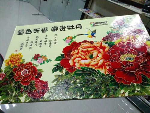 UV平板打印機如何控制成本提高生產(chǎn)？