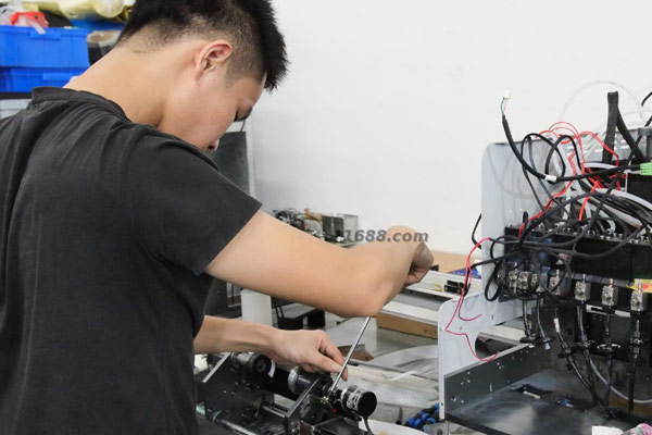 uv打印機(jī)維修師傅越來越少的原因在哪？